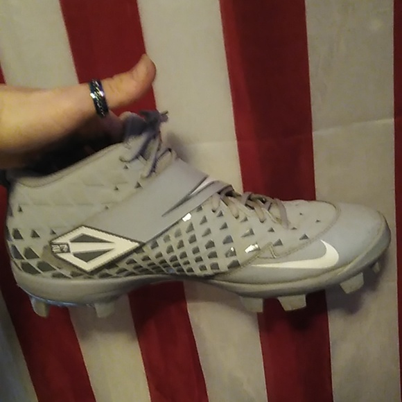 NIKE FORCE ZOOM TROUT 6 METAL Mens Mid Baseball Cleats - Picture 5 of 6